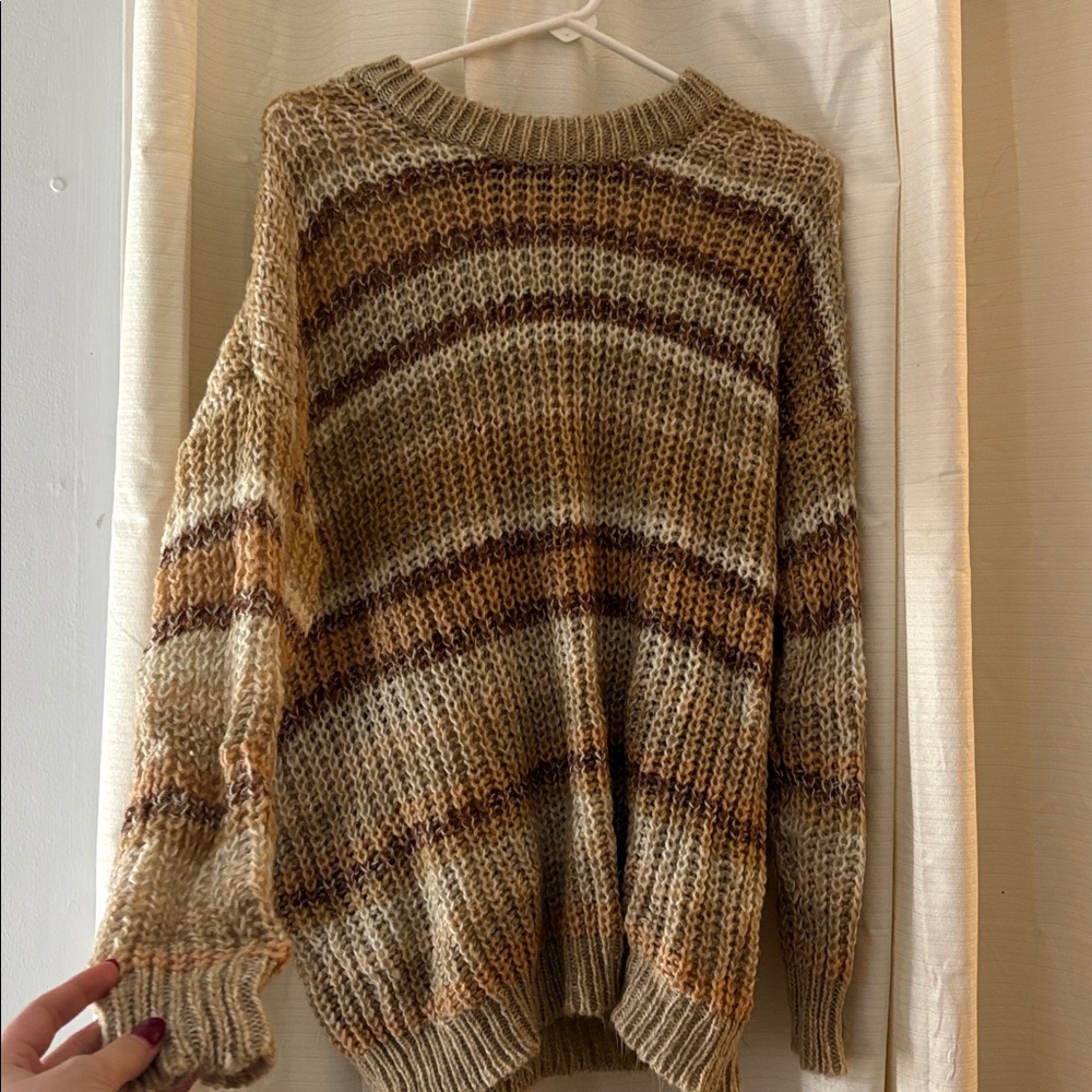 American Eagle Outfitters Men's Brown Knit Sweater
